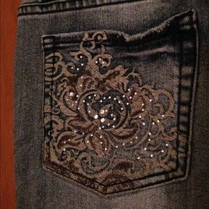 EUC Apt. 9 Baby Bootcut Modern Fit Jeans Size 12